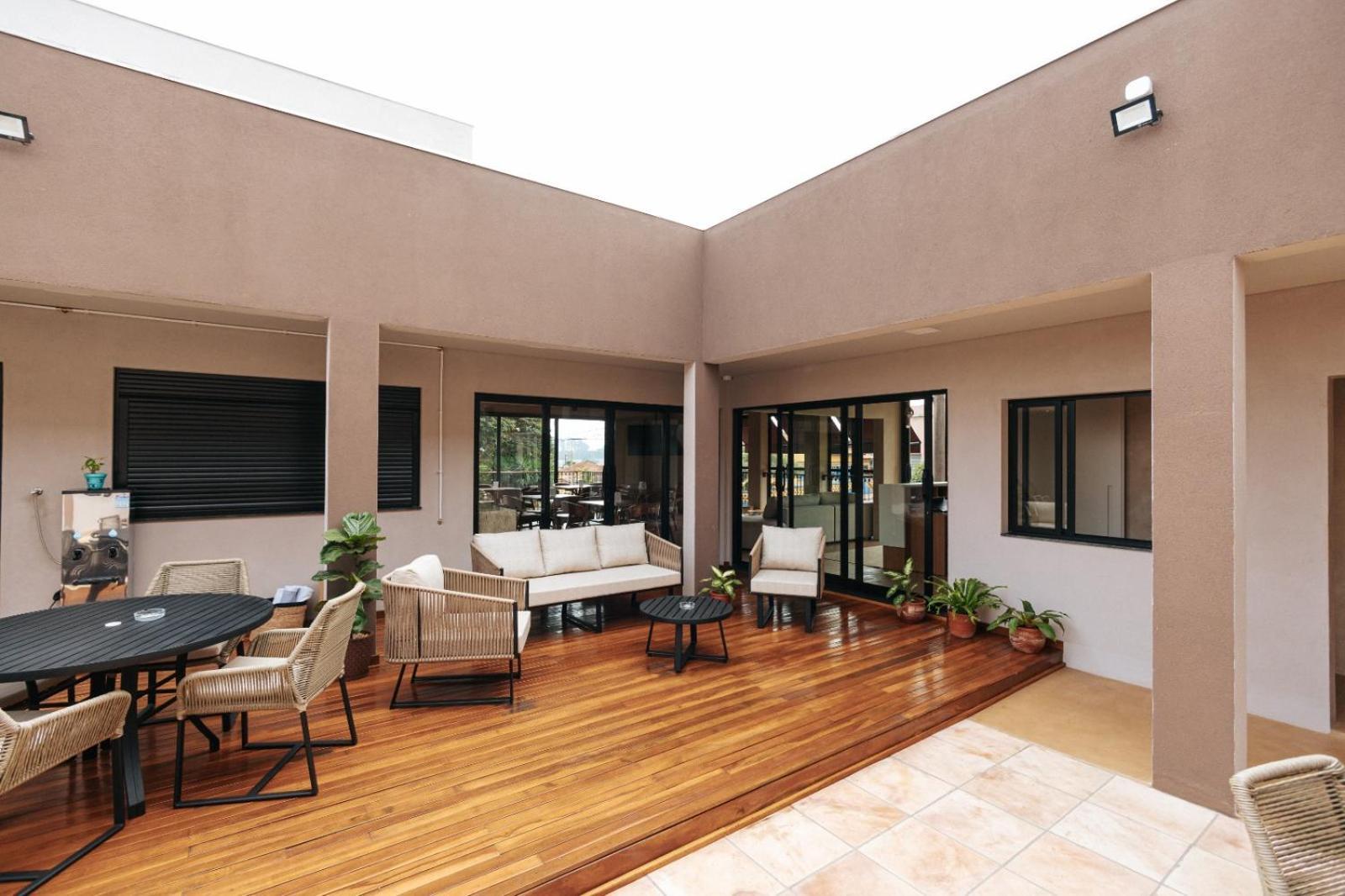 Villa Nova Hotel Ribeirao Claro Esterno foto